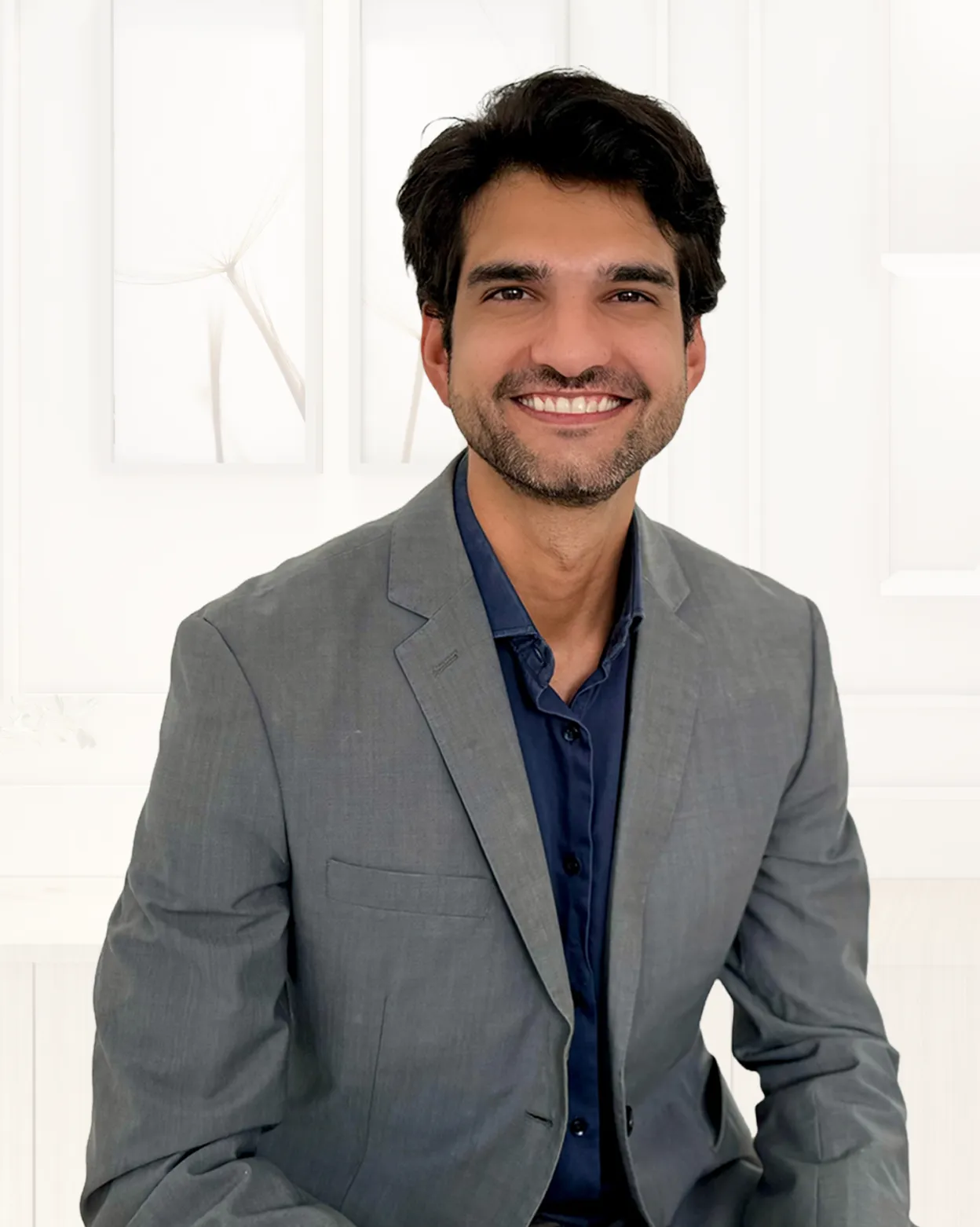 Dr. Filipe em consultório
